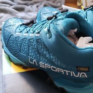 La Spotiva Women's Hiking Shoes